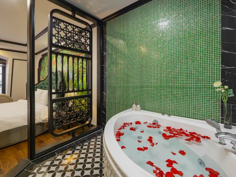 Royal Hotel Vinh Yenの写真