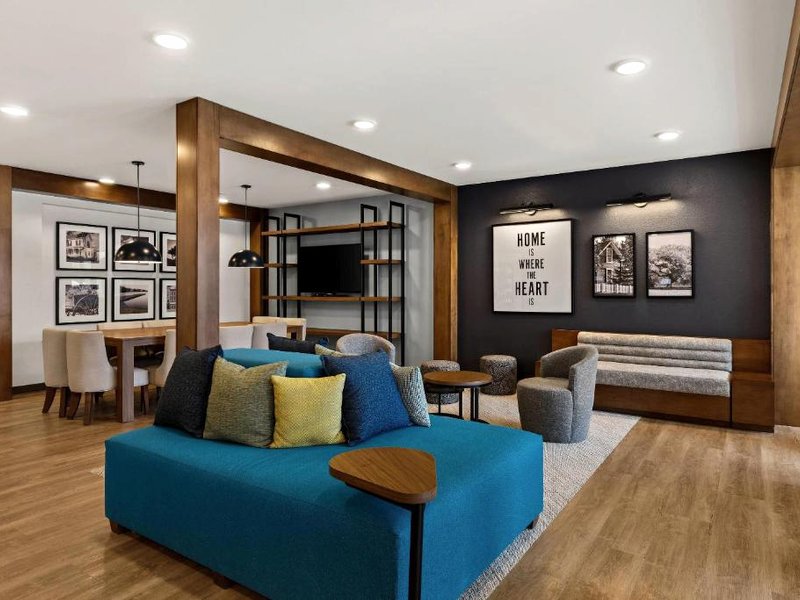 Everhome Suites Ontarioの写真