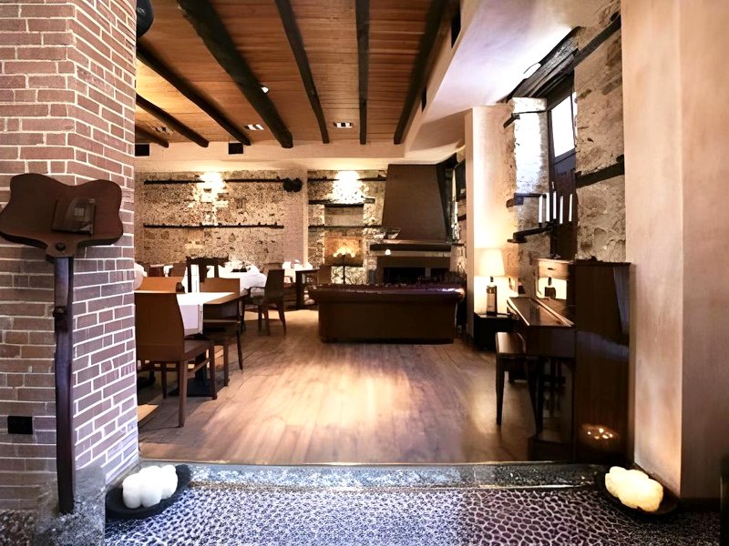 Deluxe Boutique Hotel Palea Poliの写真