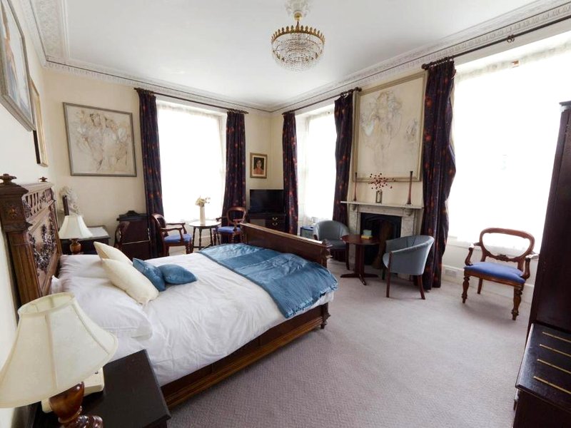 ザ ホワイト ハート ホテル (The White Hart Hotel)の写真