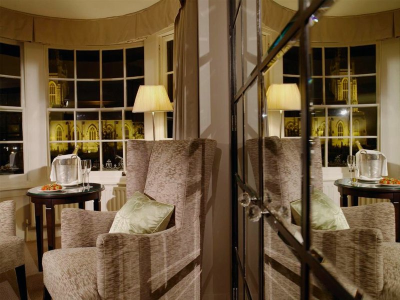 マクドナルド コンプリート アングラー (Macdonald Compleat Angler)の写真