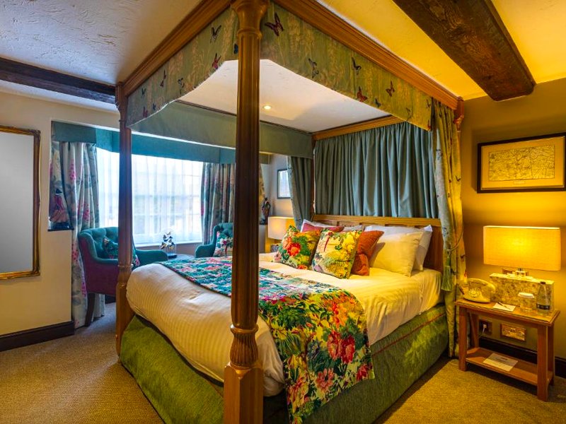 The Bell Inn, Stilton, Cambridgeshire - The Coaching Inn Groupの写真