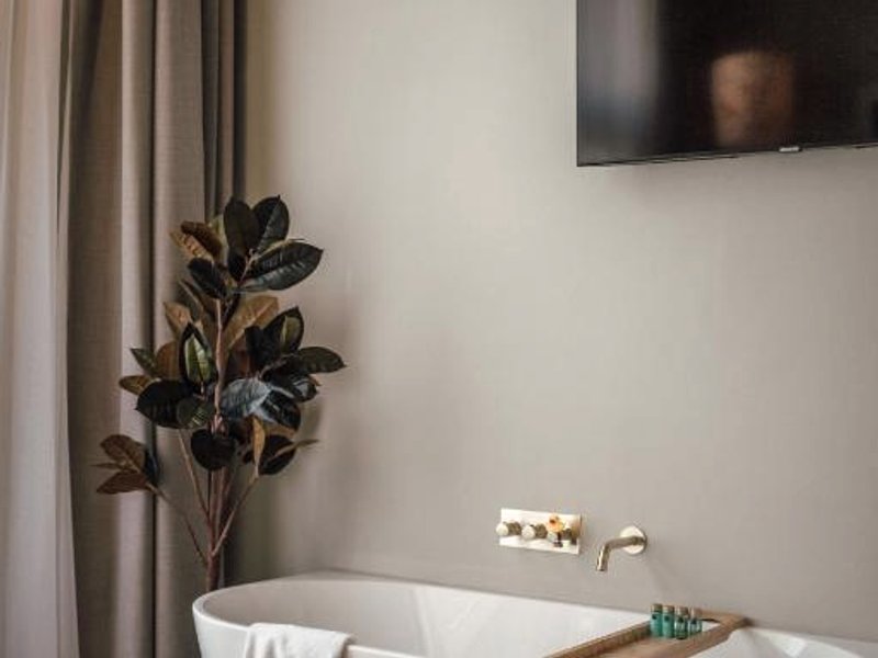 FINCH Boutique Hotel, downtownの写真