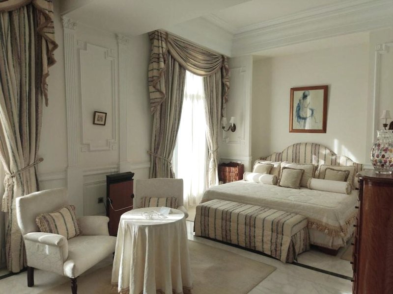 レ オリヴィエ パレス ホテル (Les Oliviers Palace Hotel)の写真