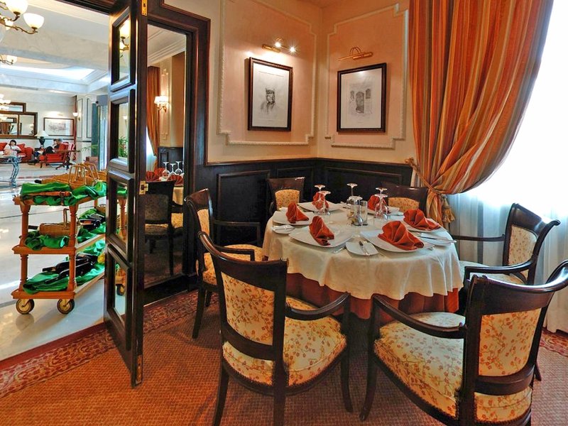 レ オリヴィエ パレス ホテル (Les Oliviers Palace Hotel)の写真