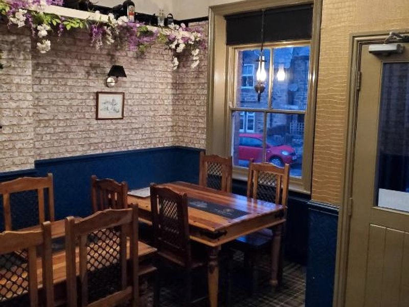 ザ クイーンズ アームズ ホテル (The Queens Arms Hotel)の写真