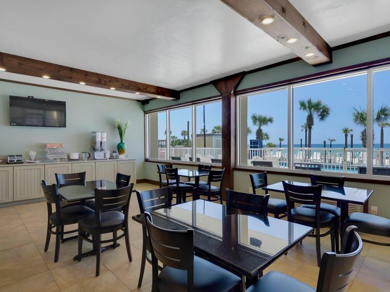 Beach Tower Beachfront Hotel, a By The Sea Resortの写真