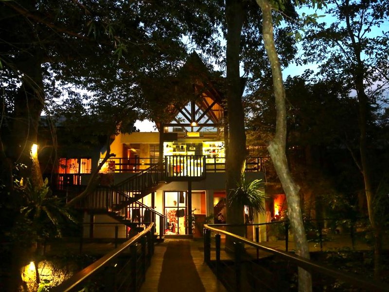 グランド ウダワラウェ サファリ リゾート (Grand Udawalawe Safari Resort)の写真