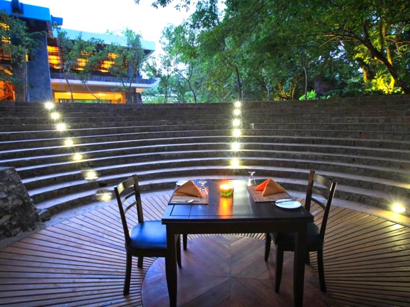 グランド ウダワラウェ サファリ リゾート (Grand Udawalawe Safari Resort)の写真