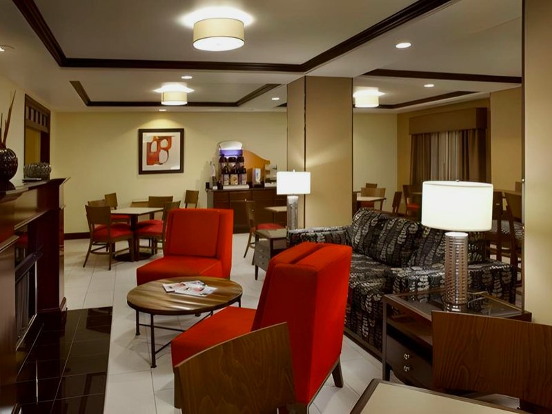 Holiday Inn Express and Suites Atlanta-Johns Creek By IHGの写真