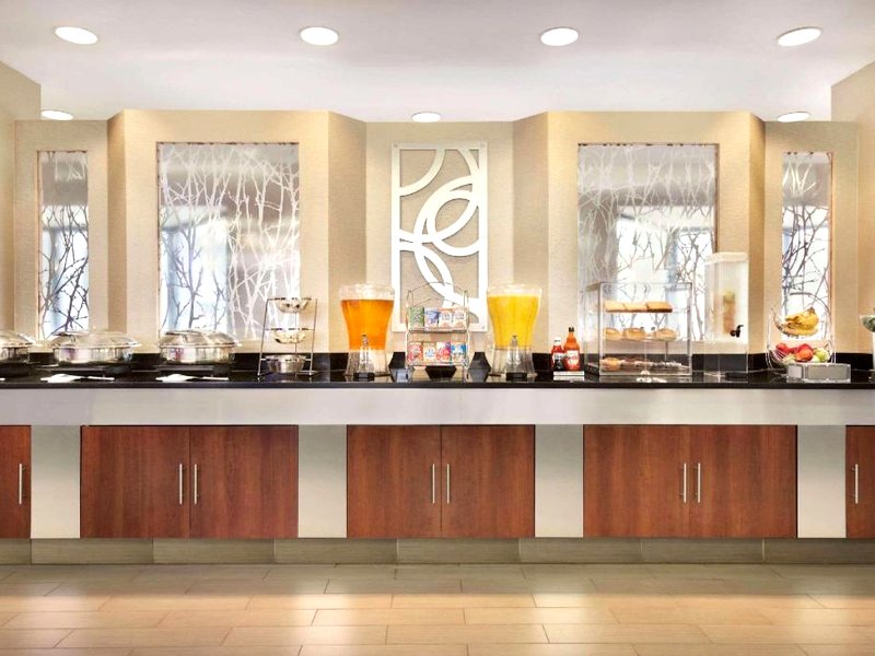 Radisson Hotel Akron/Fairlawnの写真