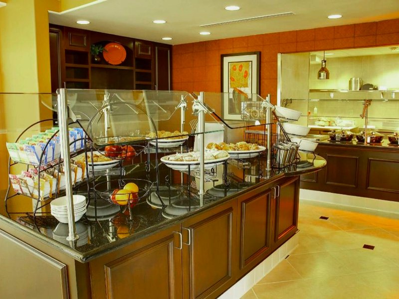 ヒルトン ガーデン イン フォンタナ (Hilton Garden Inn Fontana)の写真