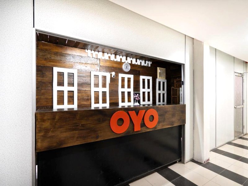 OYO 89960 マンジュン イン ホテル (OYO 89960 Manjung Inn Hotel)の写真