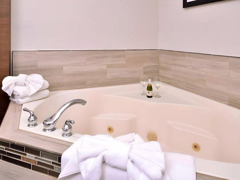 Holiday Inn Express Hotel & Suites Arcata/Eureka-Airport Area By IHGの写真