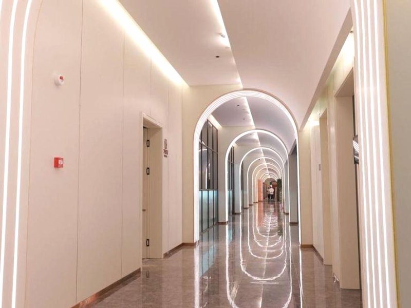 Xingbaishun Hotelの写真