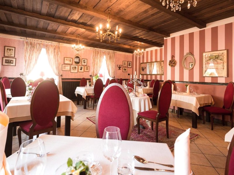 Rooms & Restaurant Ostarijaの写真