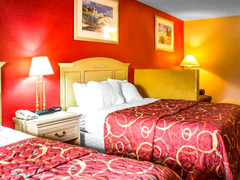 Econo Lodge Inn & Suitesの写真