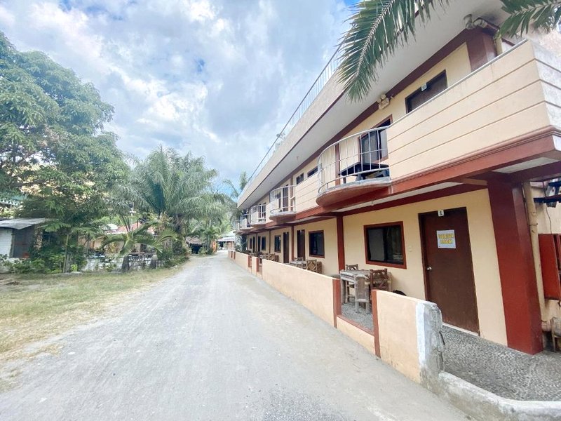 レッドドアーズ ホステル アット ミーガンズ パラディシオ ビーチ リゾート (RedDoorz Hostel @ Megans Paradisio Beach Resort)の写真