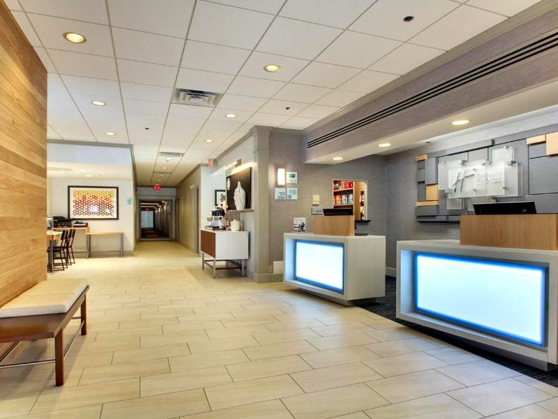 ホリデイ イン エクスプレス ポキプシー バイ IHG (Holiday Inn Express Poughkeepsie By IHG)の写真