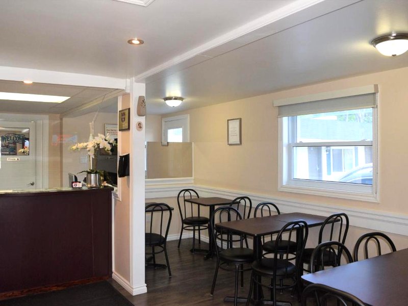 Knights Inn - Arnprior ONの写真