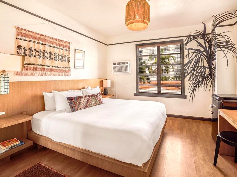 フリーハンド マイアミ (Freehand Miami)の写真