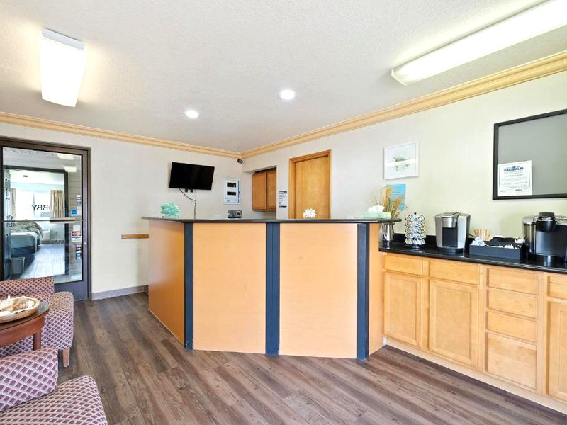 Garibaldi Inn at the Bayの写真