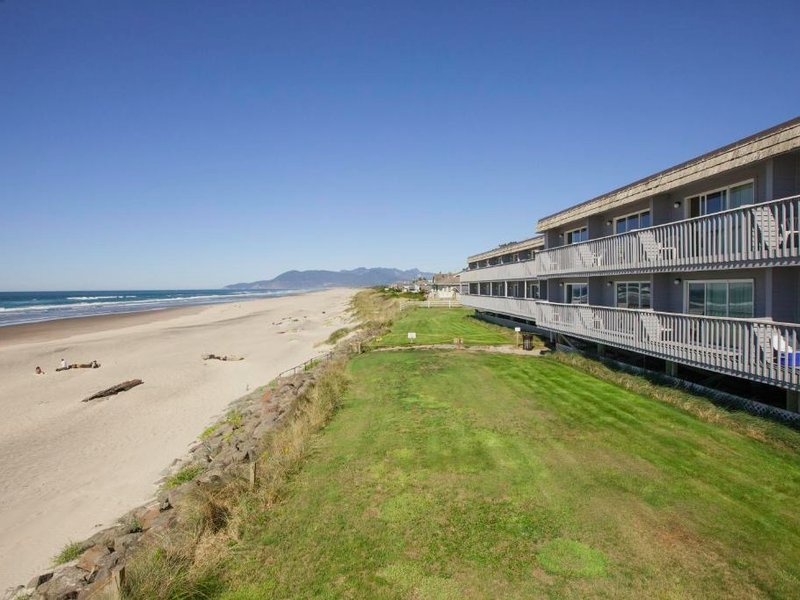 SURFSIDE RESORTの写真