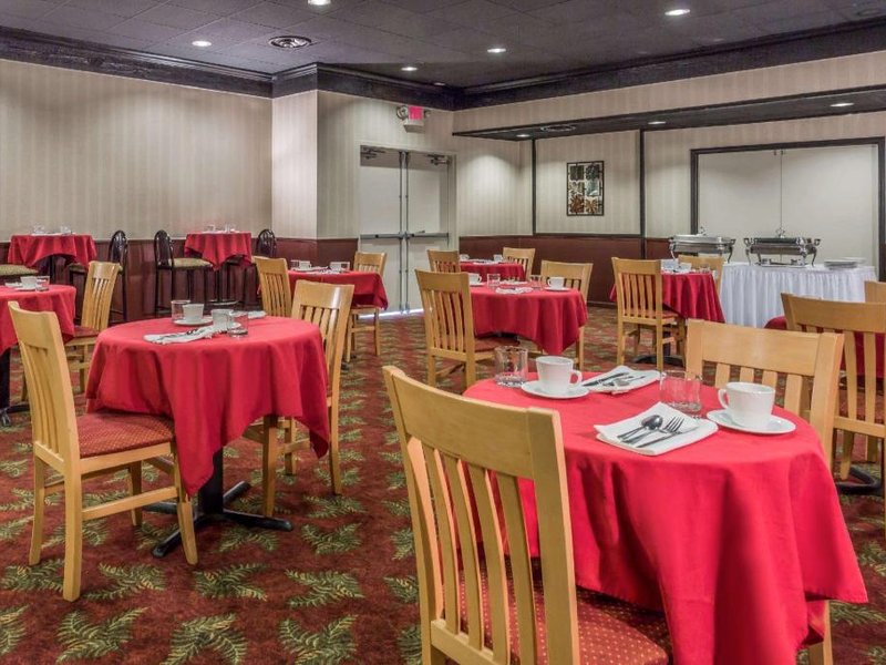 ラマダ バイ ウィンダム トライアングル クワンティコ (Ramada by Wyndham Triangle/Quantico)の写真