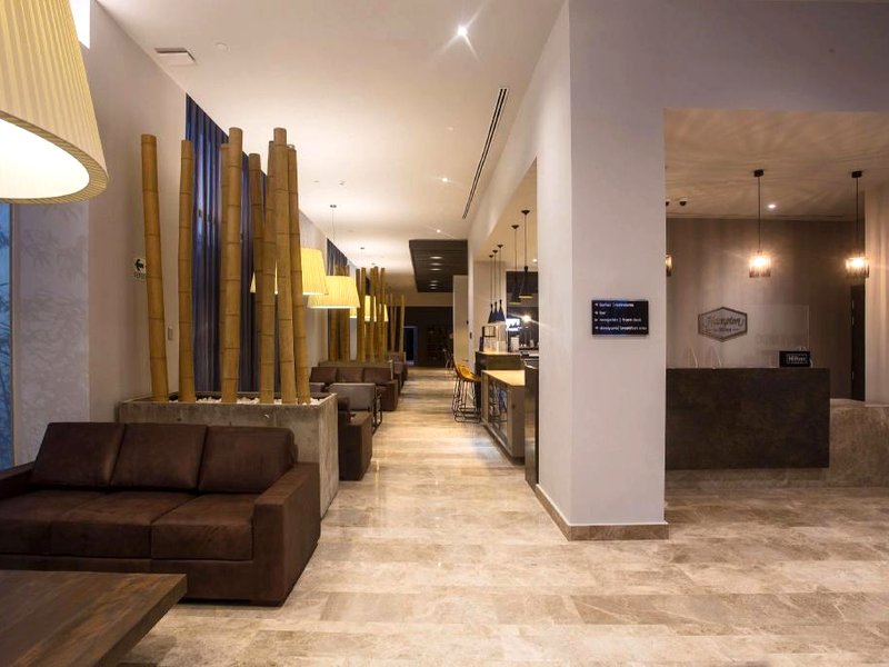 Hampton by Hilton Davidの写真