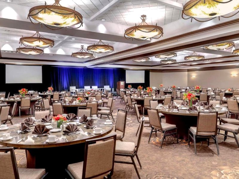 ヒルトン オレンジカウンティ/コスタメサ (Hilton Orange County/Costa Mesa)の写真