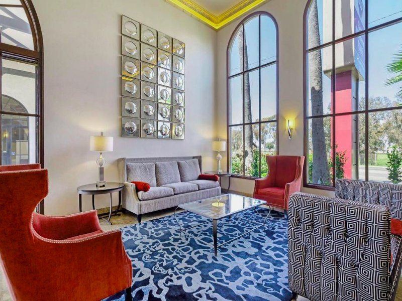 ベストウェスタン プラス ニューポート メサ イン (Best Western Plus Newport Mesa Inn)の写真
