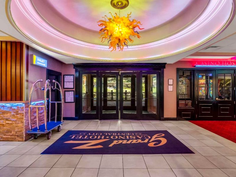 Grand Z Hotel Casino by Red Lion Hotelsの写真