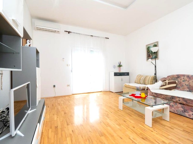 Apartments and rooms by the sea Posedarje, Novigrad - 21123の写真