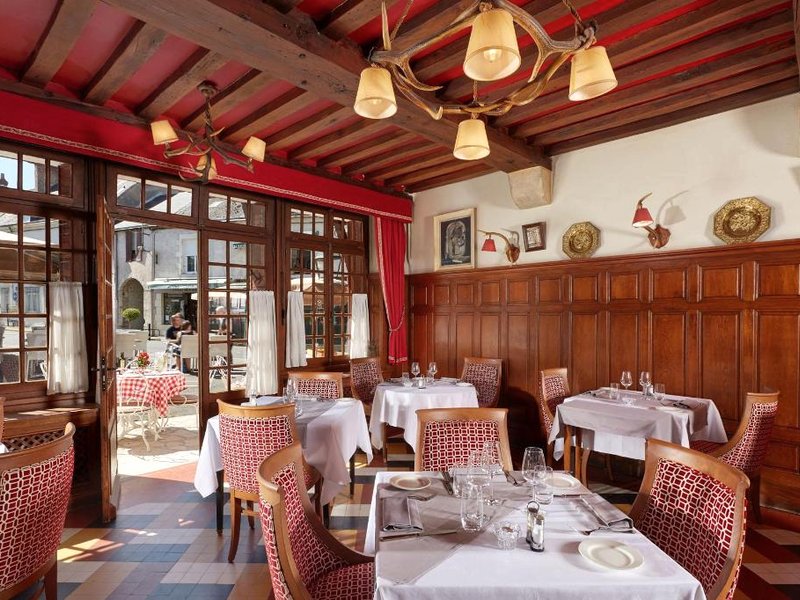 ルレ デ トロワ シャトー ホテル (Relais des Trois Chateaux Hotel)の写真