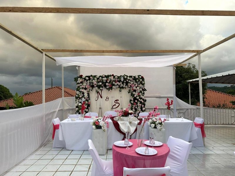 The Dream Nest at Csompó Silver Manor (The Dream Nest at Csompo Silver Manor)の写真