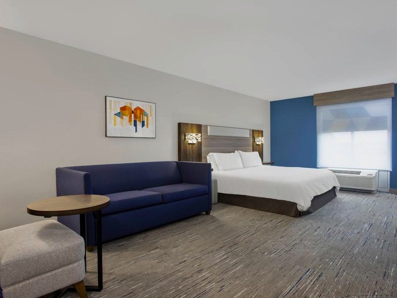 ホリデイ イン エクスプレス ホテル ＆ スイーツ テレ ホート バイ IHG (Holiday Inn Express Hotel & Suites Terre Haute By IHG)の写真