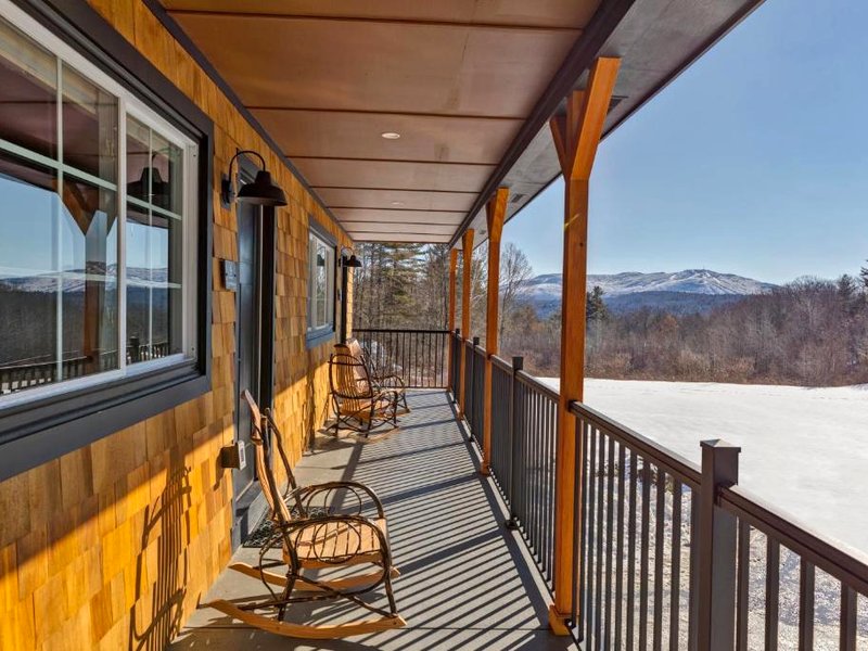 The Lodge by Sunapee Staysの写真