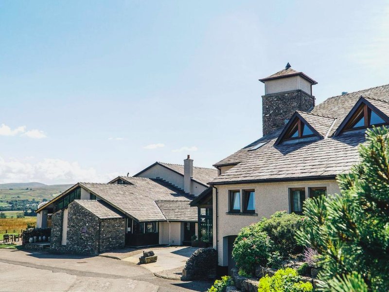 テバイ サービシズ ホテル (Tebay Services Hotel)の写真