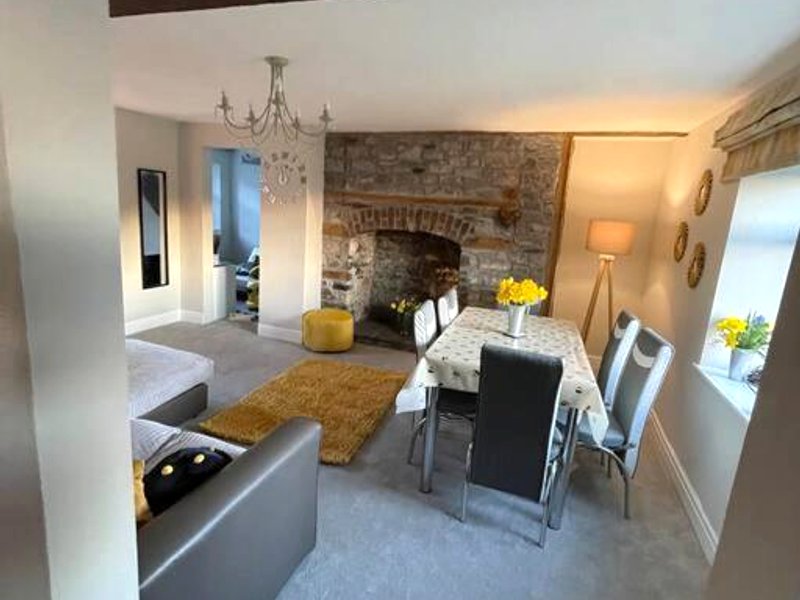 Yew Tree Cottage, 3 bedroom, 4 Church Row Defynnogの写真