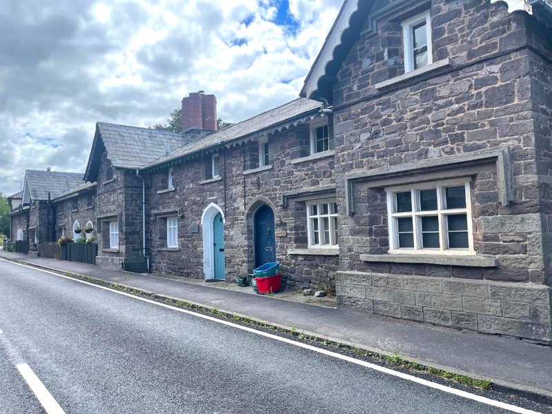 Yew Tree Cottage, 3 bedroom, 4 Church Row Defynnogの写真