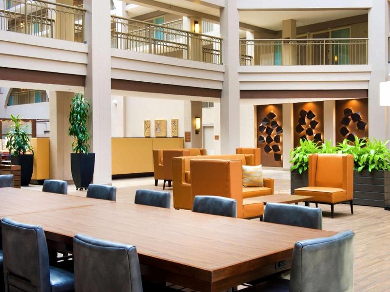 エンバシー スイーツ バイ ヒルトン シアトル ベルビュー (Embassy Suites by Hilton Seattle Bellevue)の写真