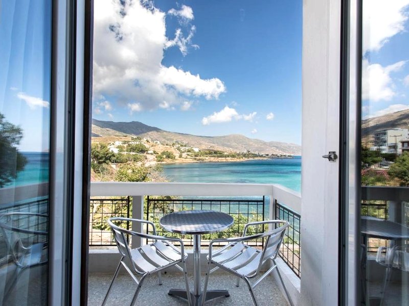 カリスティオン ホテル (Karystion Hotel)の写真