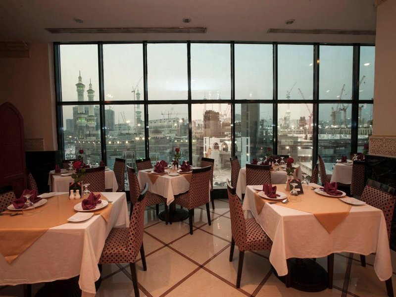 Al Safwa Hotel Tower 1の写真