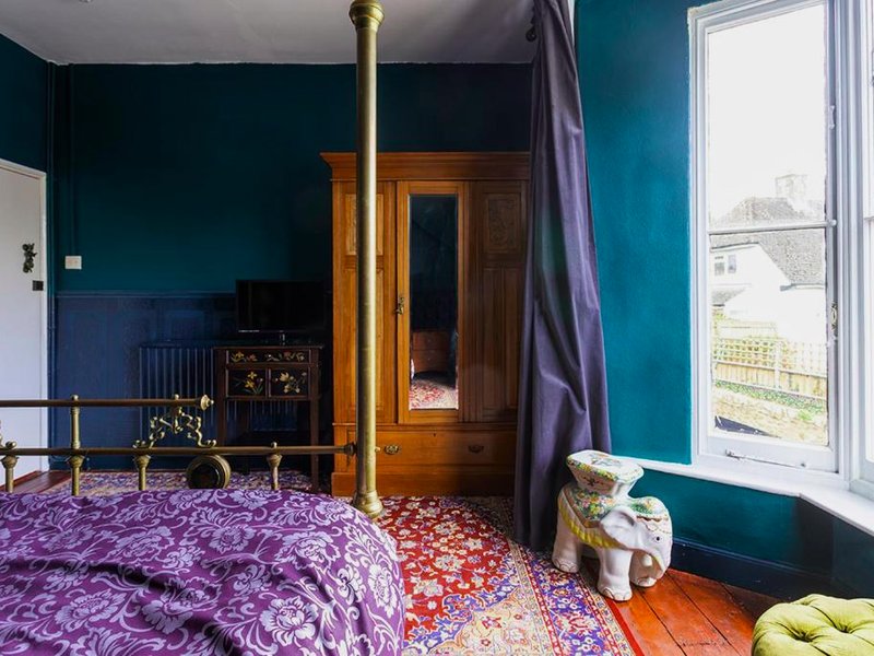 The Bear Bread Bakery B&B, Ensuite rooms above the Bakery, Colytonの写真