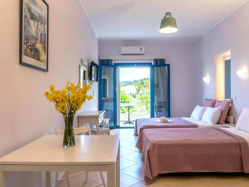 Hotel Loukas Vrachosの写真