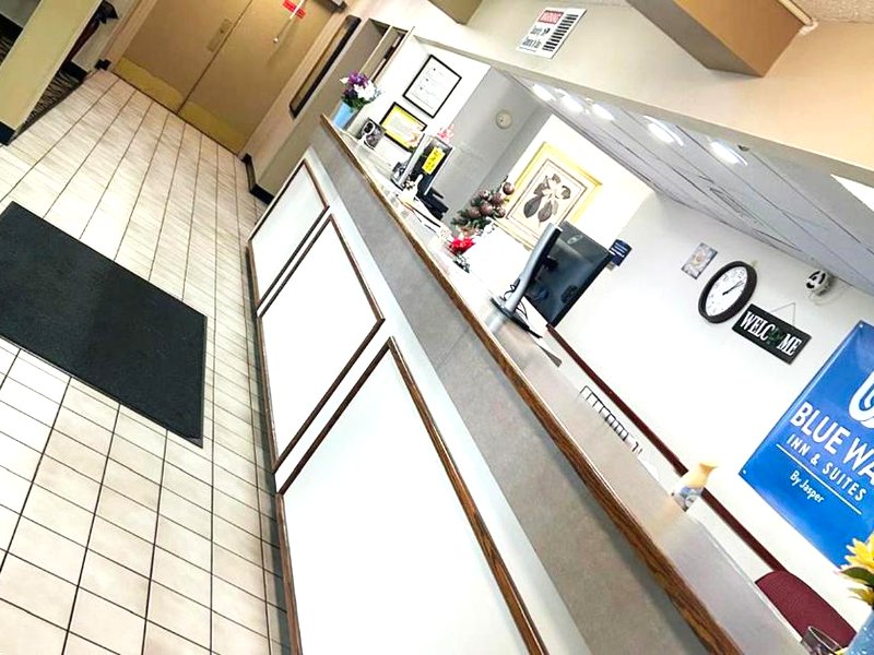 Blue Way Inn & Suites La Crosseの写真