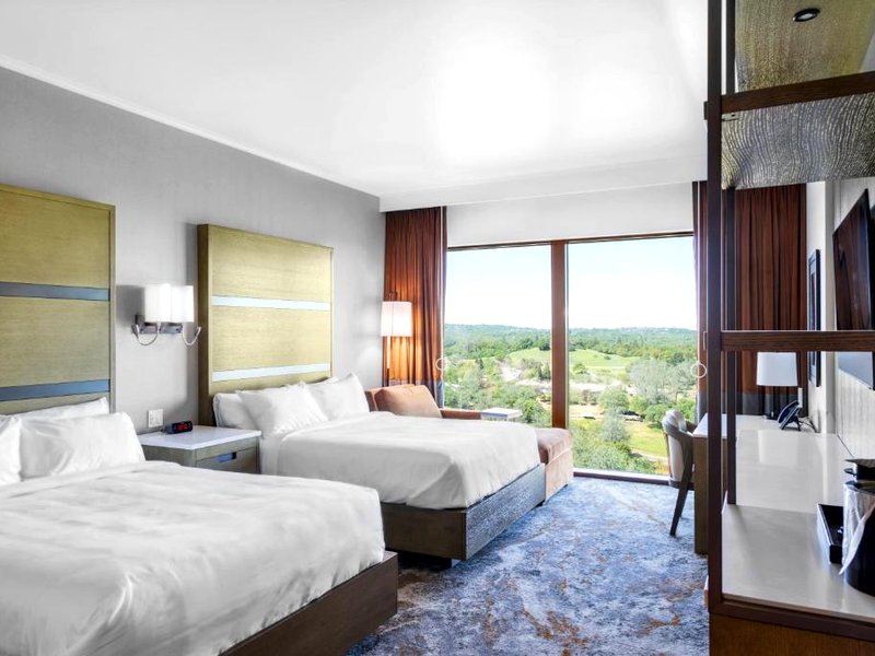 Red Hawk Resort & Casinoの写真