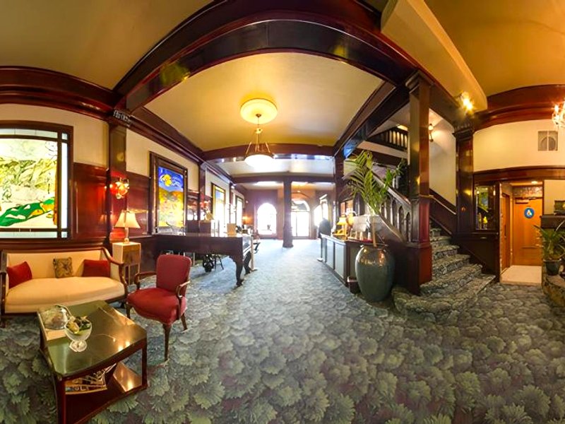 ヒストリック カリー ハウス ホテル (Historic Cary House Hotel)の写真