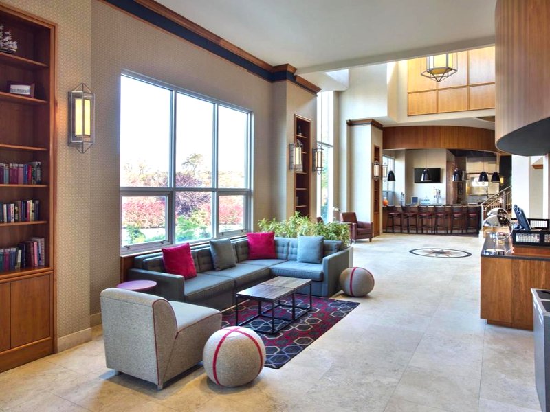 フォー ポインツ バイ シェラトン メルビル ロング アイランド (Four Points by Sheraton Melville Long Island)の写真