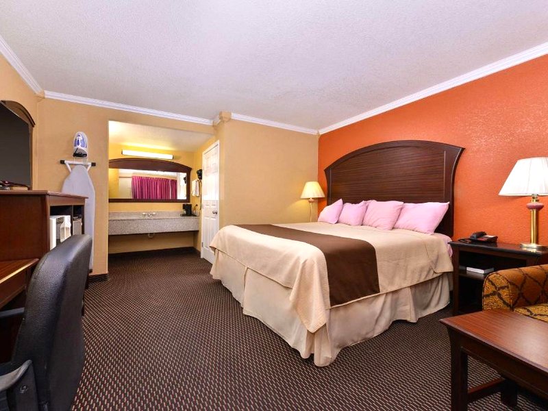 アメリカズ ベスト バリュー イン シューレンバーグ (Americas Best Value Inn Schulenburg)の写真